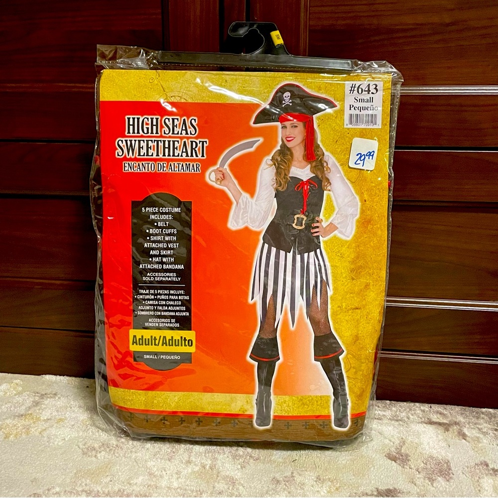 High Seas Sweetheart Pirate Women Costume Complete Halloween , size Small